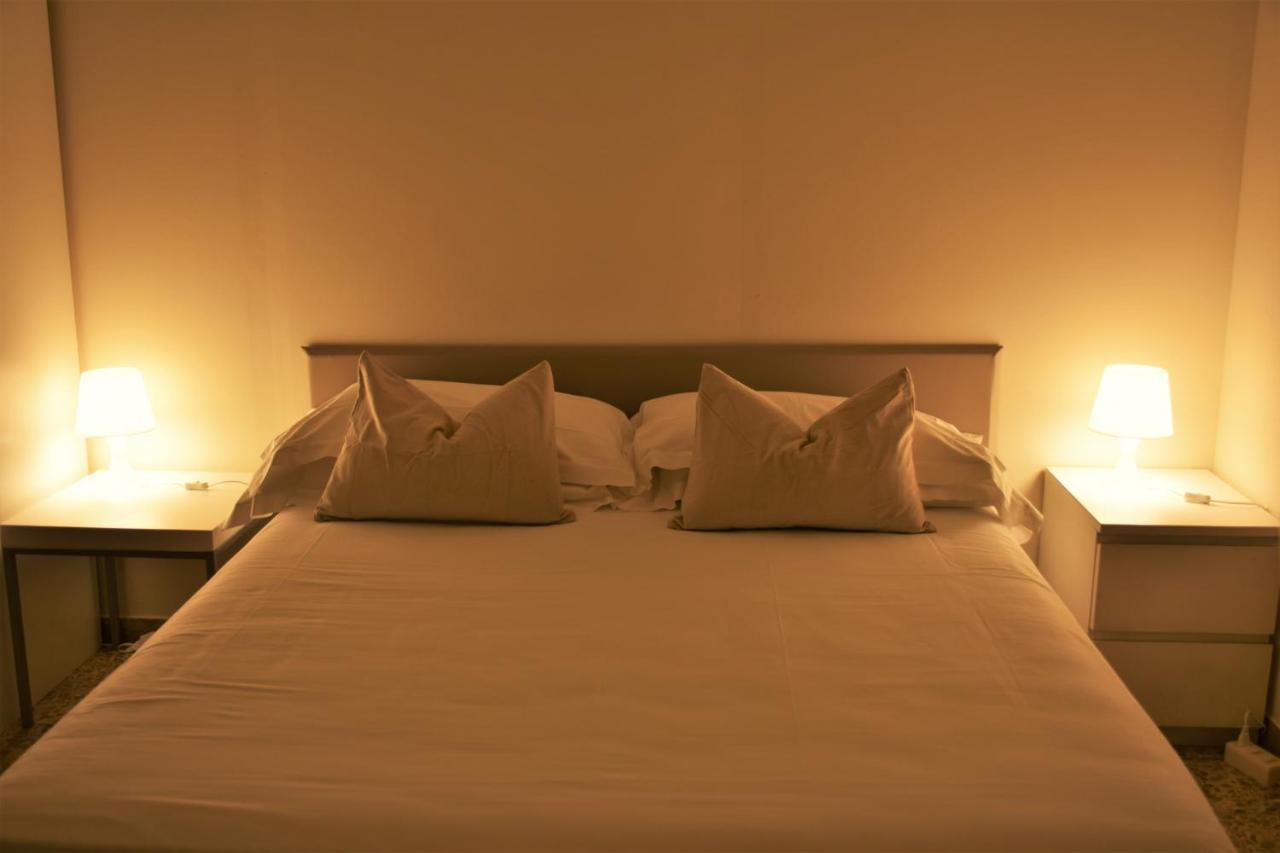 Apartment Dalla Mirella フィレンツェ エクステリア 写真