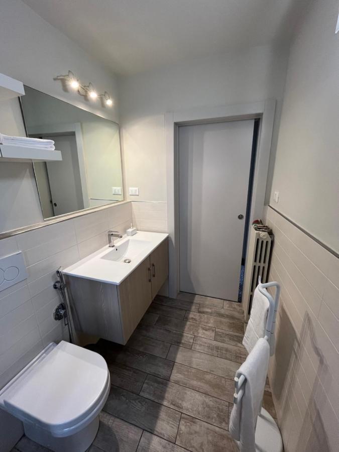 Apartment Dalla Mirella フィレンツェ エクステリア 写真